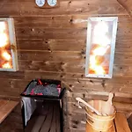 Klimatyczny Drewniany W Gorach Dağ evi *